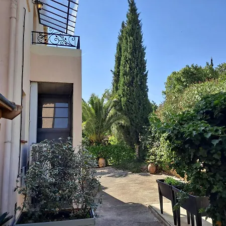 Hauts De St Pierre Appartement *